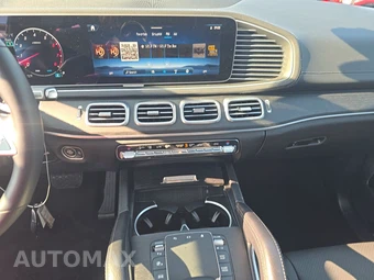 2025 Mercedes-Benz GLS 450 4MATIC - miniatura 11