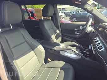 2025 Mercedes-Benz GLS 450 4MATIC - miniatura 8