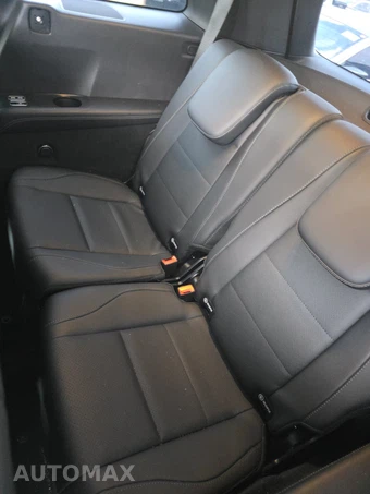 2025 Mercedes-Benz GLS 450 4MATIC - miniatura 14