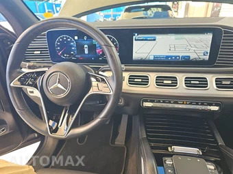 2025 Mercedes-Benz GLS 450 4MATIC - miniatura 11