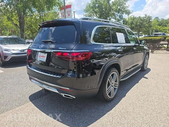 2025 Mercedes-Benz GLS 450 4MATIC - miniatura 3