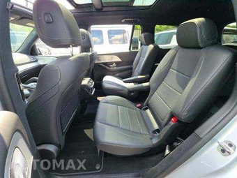 2025 Mercedes-Benz GLS 450 4MATIC - miniatura 13