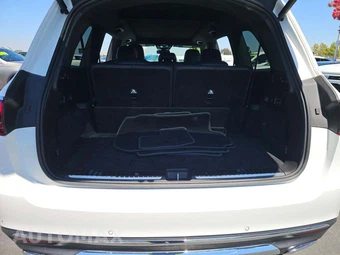 2025 Mercedes-Benz GLS 450 4MATIC - miniatura 12
