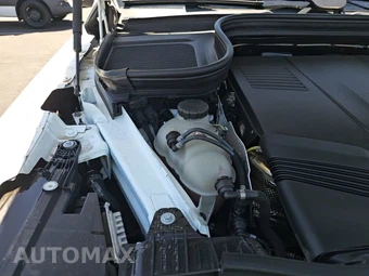 2025 Mercedes-Benz GLS 450 4MATIC - miniatura 19