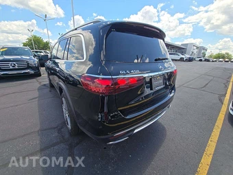 2025 Mercedes-Benz GLS 450 4MATIC - miniatura 2
