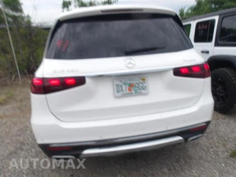 2025 Mercedes-Benz GLS 450 4MATIC - miniatura 15