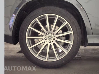 2025 Mercedes-Benz GLS 450 4MATIC - miniatura 11