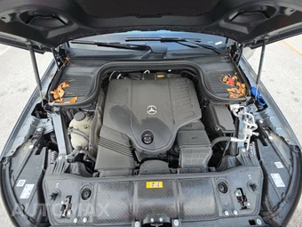2025 Mercedes-Benz GLS 450 4MATIC - miniatura 23