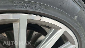 2025 Mercedes-Benz GLS 450 4MATIC - miniatura 32