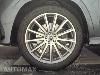 2025 Mercedes-Benz GLS 450 4MATIC - miniatura 9