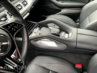 2025 Mercedes-Benz GLS 450 4MATIC - miniatura 17