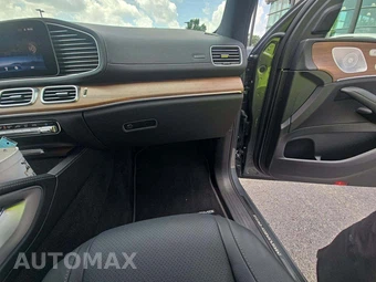 2025 Mercedes-Benz GLS 450 4MATIC - miniatura 17