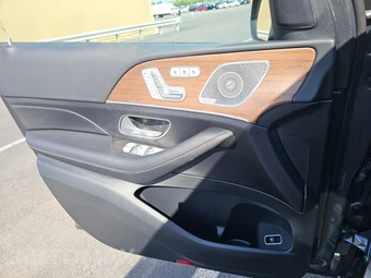 2025 Mercedes-Benz GLS 450 4MATIC - miniatura 15
