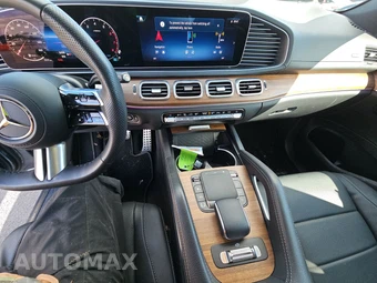 2025 Mercedes-Benz GLS 450 4MATIC - miniatura 17