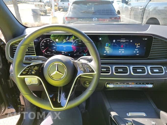 2025 Mercedes-Benz GLS 450 4MATIC - miniatura 11