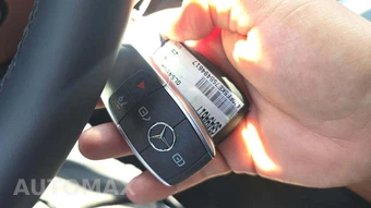 2025 Mercedes-Benz GLS 450 4MATIC - miniatura 19