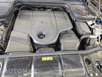 2025 Mercedes-Benz GLS 450 4MATIC - miniatura 16