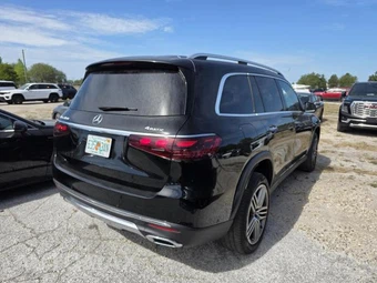 2025 Mercedes-Benz GLS 450 4MATIC - miniatura 2