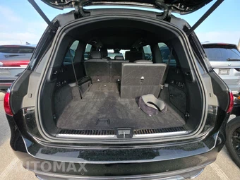 2025 Mercedes-Benz GLS 450 4MATIC - miniatura 17