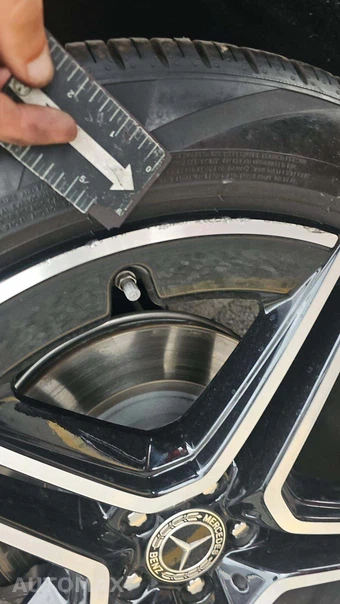 2025 Mercedes-Benz GLS 450 4MATIC - miniatura 27