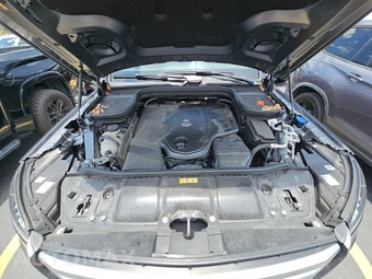 2025 Mercedes-Benz GLS 450 4MATIC - miniatura 23