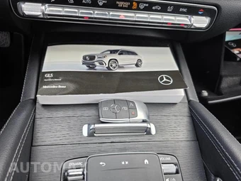 2025 Mercedes-Benz GLS 450 4MATIC - miniatura 18