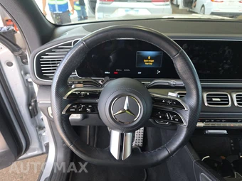 2025 Mercedes-Benz GLS 450 4MATIC - miniatura 16