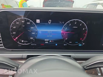 2025 Mercedes-Benz GLS 450 4MATIC - miniatura 18