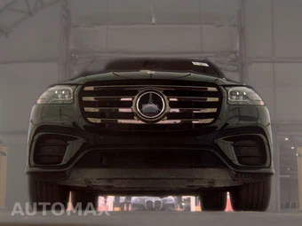 2025 Mercedes-Benz GLS 450 4MATIC - miniatura 3
