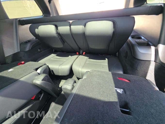 2025 Mercedes-Benz GLS 450 4MATIC - miniatura 11
