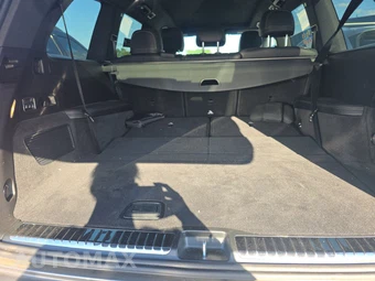 2025 Mercedes-Benz GLS 450 4MATIC - miniatura 17