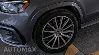 2025 Mercedes-Benz GLS 450 4MATIC - miniatura 7