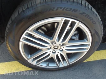 2025 Mercedes-Benz GLS 450 4MATIC - miniatura 12
