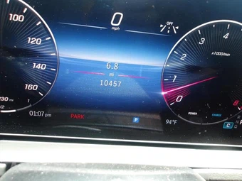 2025 Mercedes-Benz GLS 450 4MATIC - miniatura 26