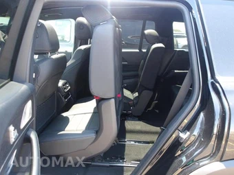 2025 Mercedes-Benz GLS 450 4MATIC - miniatura 5