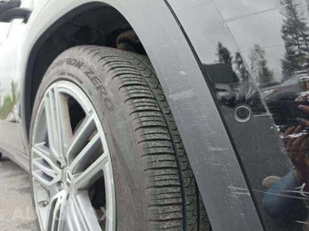 2025 Mercedes-Benz GLS 450 4MATIC - miniatura 7