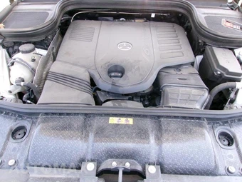 2025 Mercedes-Benz GLS 450 4MATIC - miniatura 8
