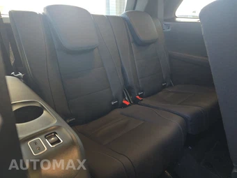 2025 Mercedes-Benz GLS 450 4MATIC - miniatura 14