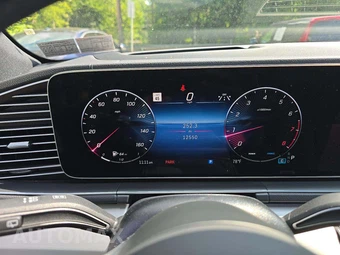 2025 Mercedes-Benz GLS 580 4MATIC - miniatura 9