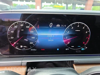 2025 Mercedes-Benz GLS 580 4MATIC - miniatura 12