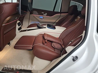 2025 Mercedes-Benz Maybach GLS 600 4MATIC – miniatura 13