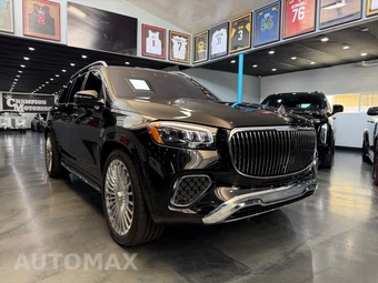 2025 Mercedes-Benz Maybach GLS 600 4MATIC - miniatura 3