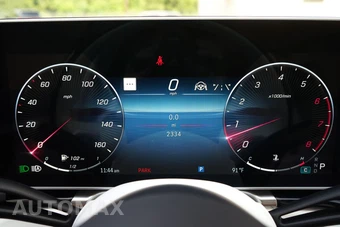 2025 Mercedes-Benz Maybach S 680 4MATIC - miniatura 12