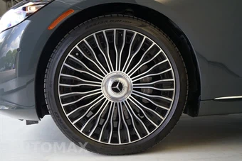 2025 Mercedes-Benz Maybach S 680 4MATIC - miniatura 39