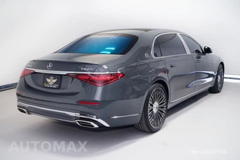 2025 Mercedes-Benz Maybach S 680 4MATIC - miniatura 4