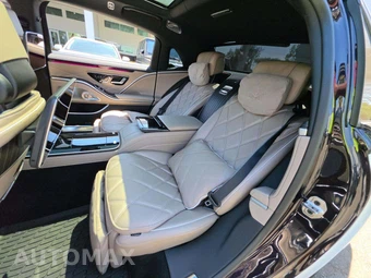 2025 Mercedes-Benz Maybach S 680 4MATIC - miniatura 10