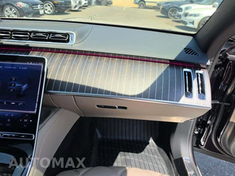 2025 Mercedes-Benz Maybach S 680 4MATIC - miniatura 16