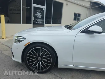 2025 Mercedes-Benz S 580 4MATIC - miniatura 3