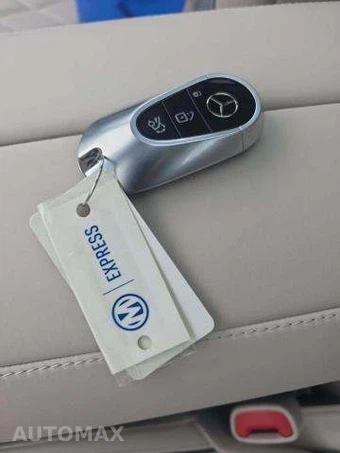 2025 Mercedes-Benz S 580 4MATIC - miniatura 9