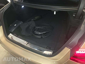 2025 Mercedes-Benz s 580e 4MATIC - miniatura 14